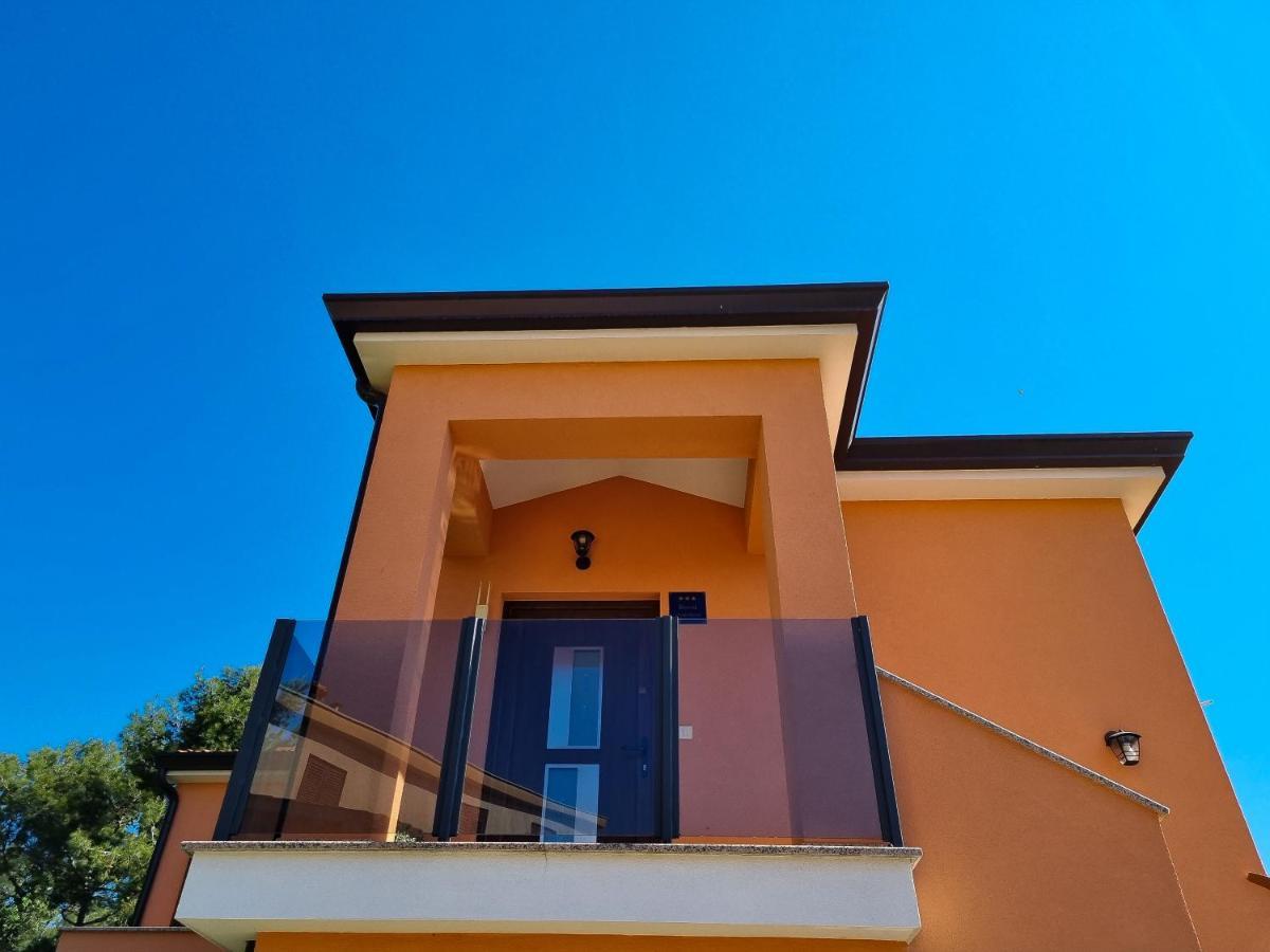 Juli No 2 Apartment Porec Ngoại thất bức ảnh