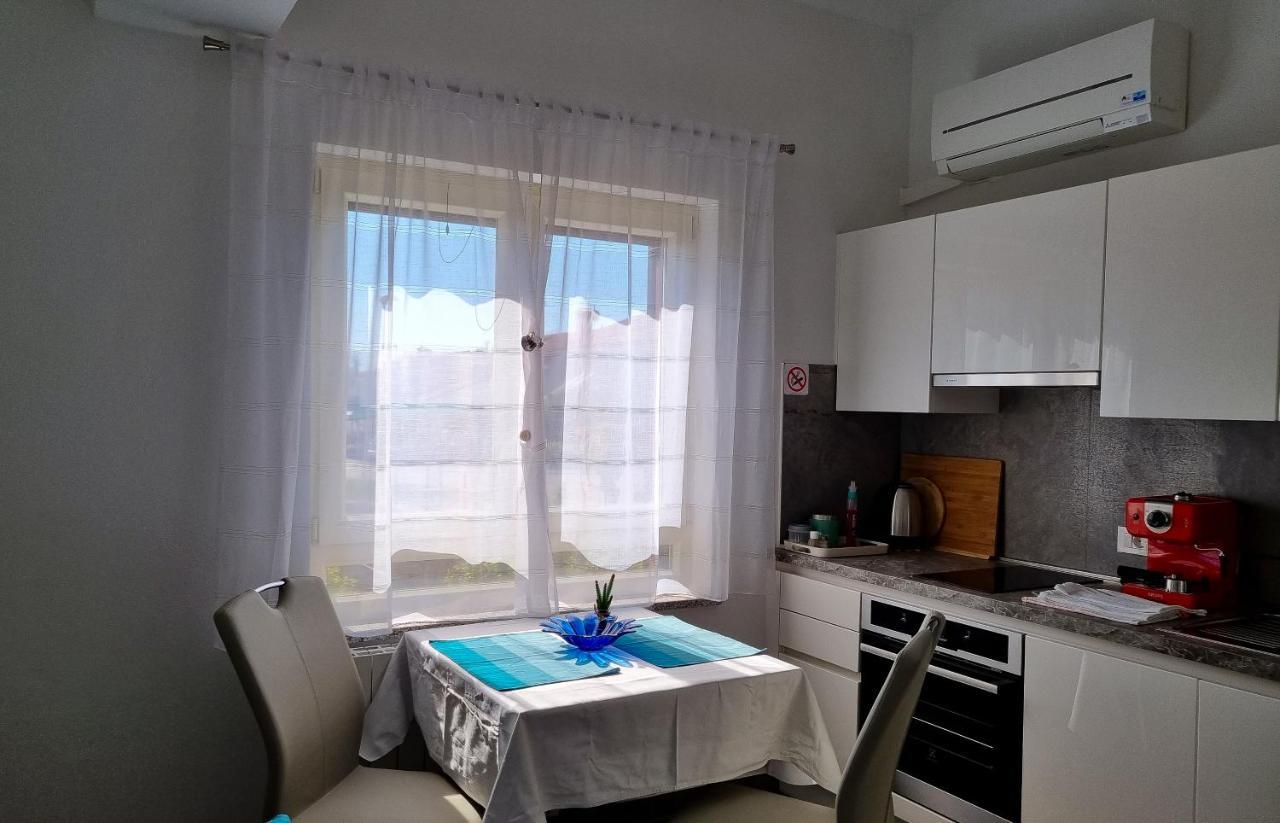 Juli No 2 Apartment Porec Ngoại thất bức ảnh